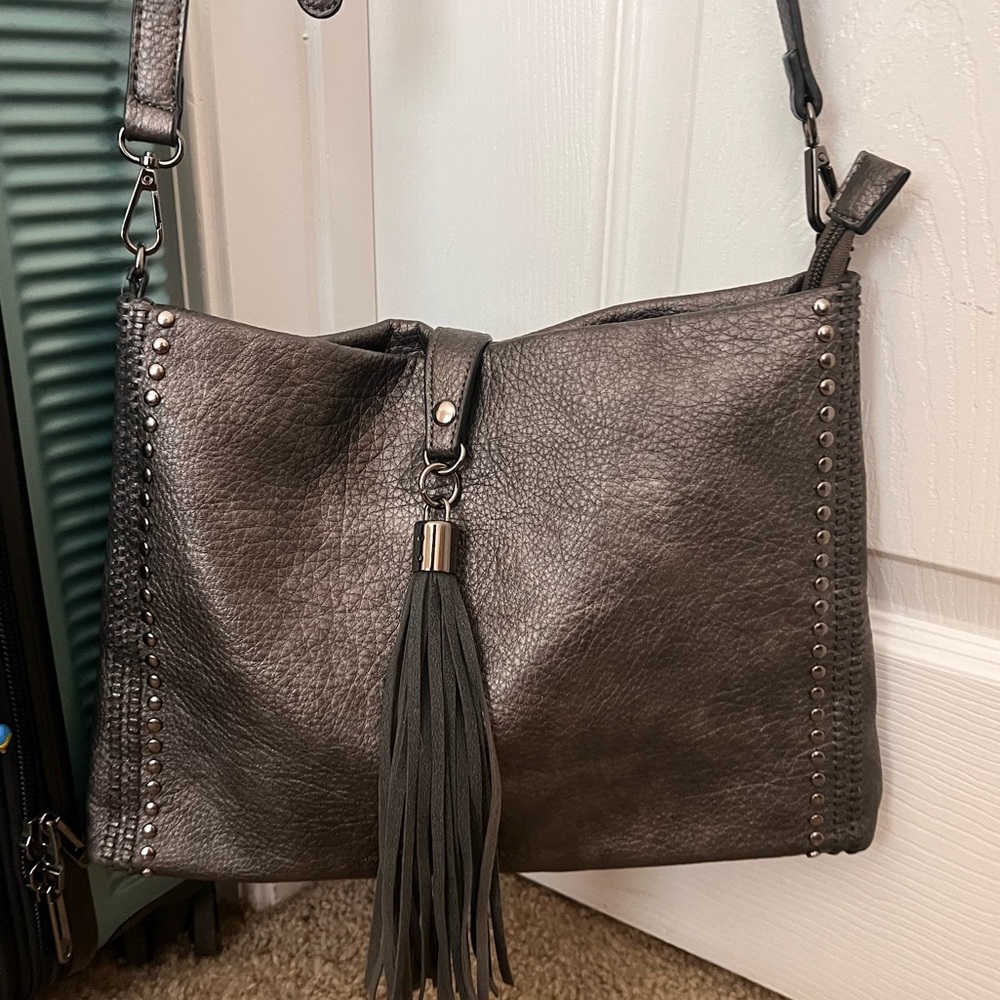 Jen and co leather bag with fringe